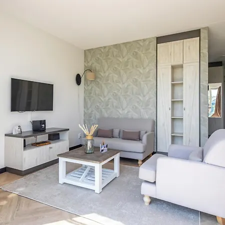 Apartment Strandplevier *