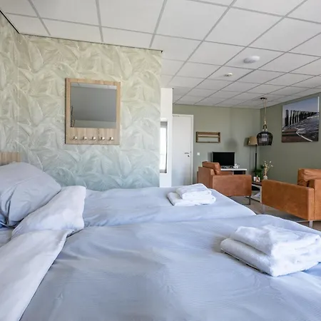 Strandplevier Apartment *